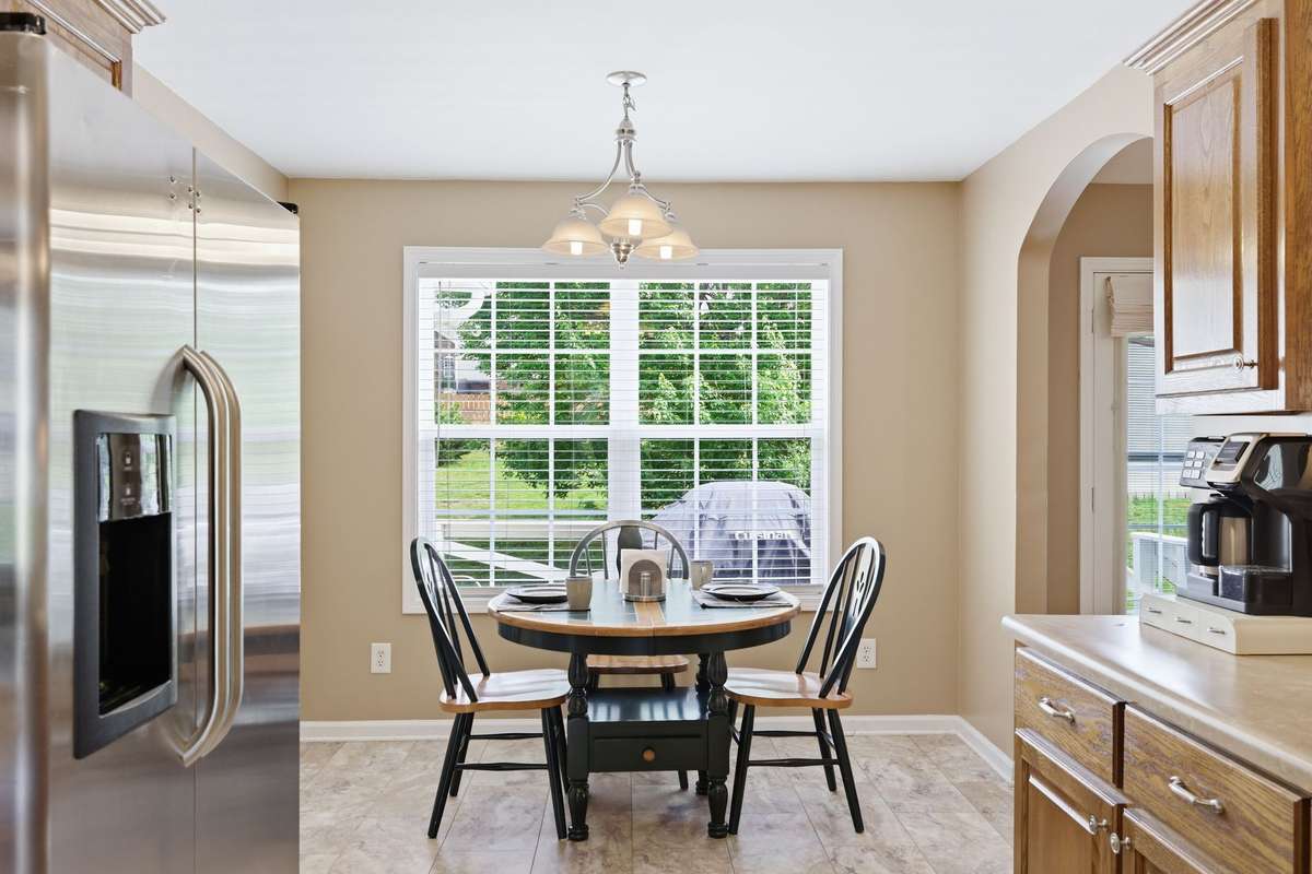 The breakfast room to great the day
