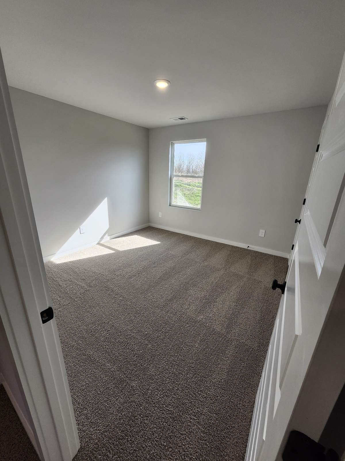 Upstairs bedroom 2