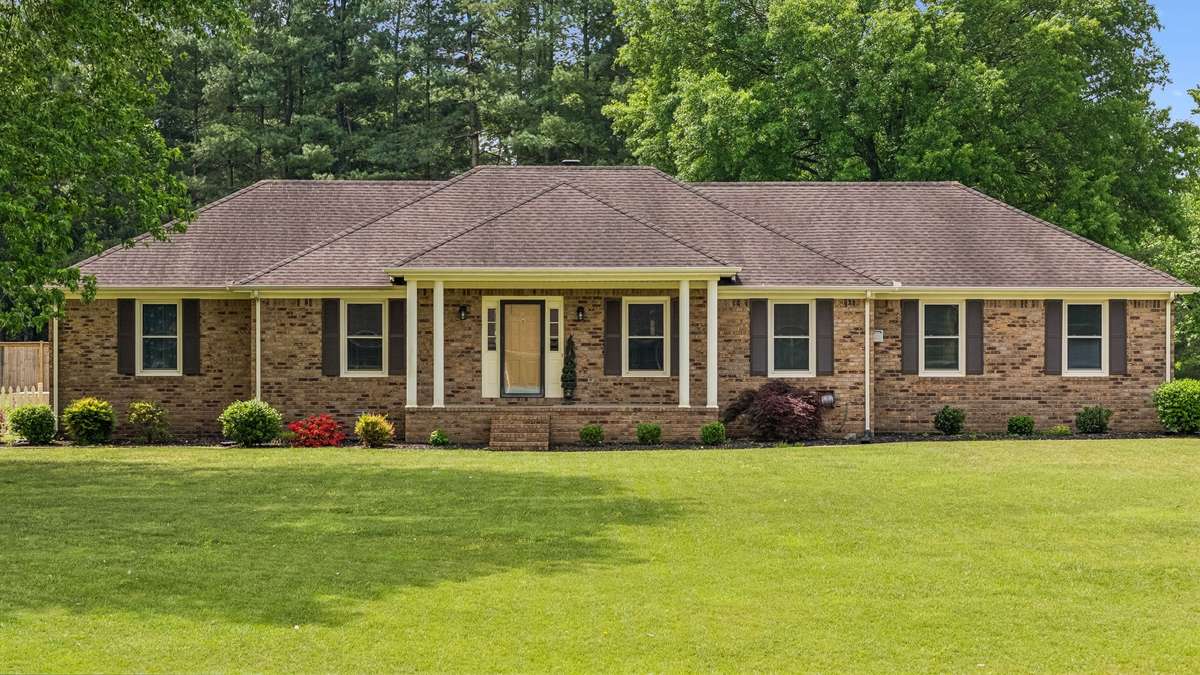 Welcome Home! 2104 Red Mile Rd, Murfreesboro, TN 37127