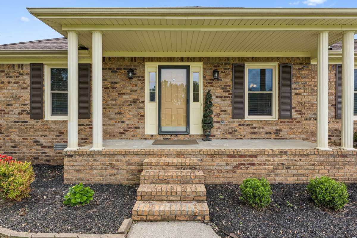 Nice covered porch! 2104 Red Mile Rd, Murfreesboro, TN 37127