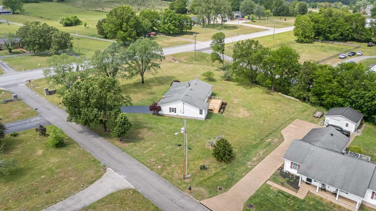 29 Bryson St., Auburntown, TN 37016.