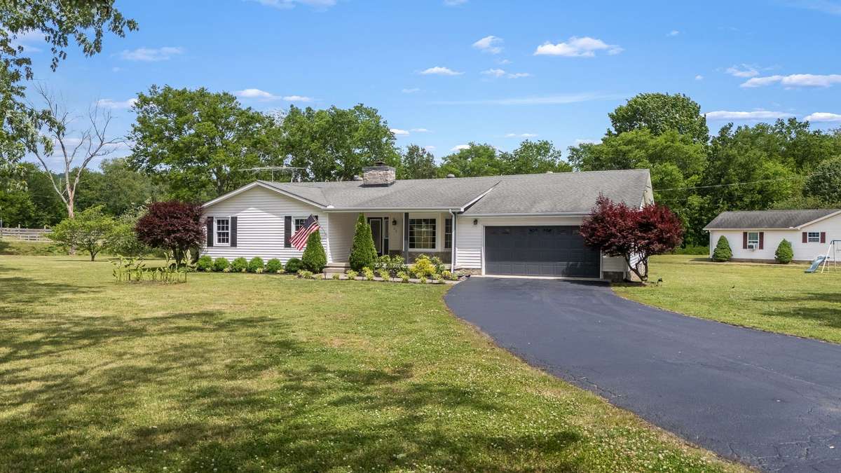 29 Bryson St., Auburntown, TN 37016.