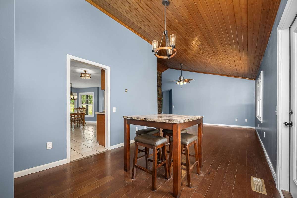 One more look at the dining area.