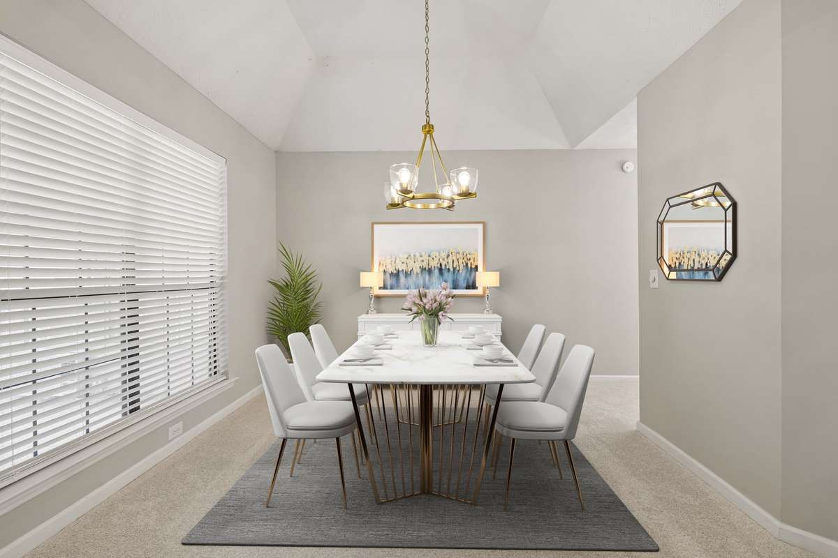 Formal Dining