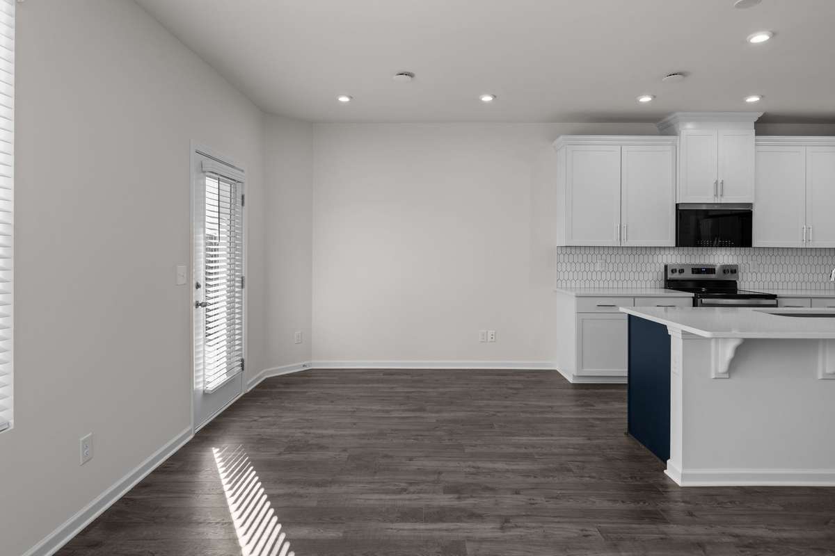 Kitchen(Stock Photos of Similar Model)