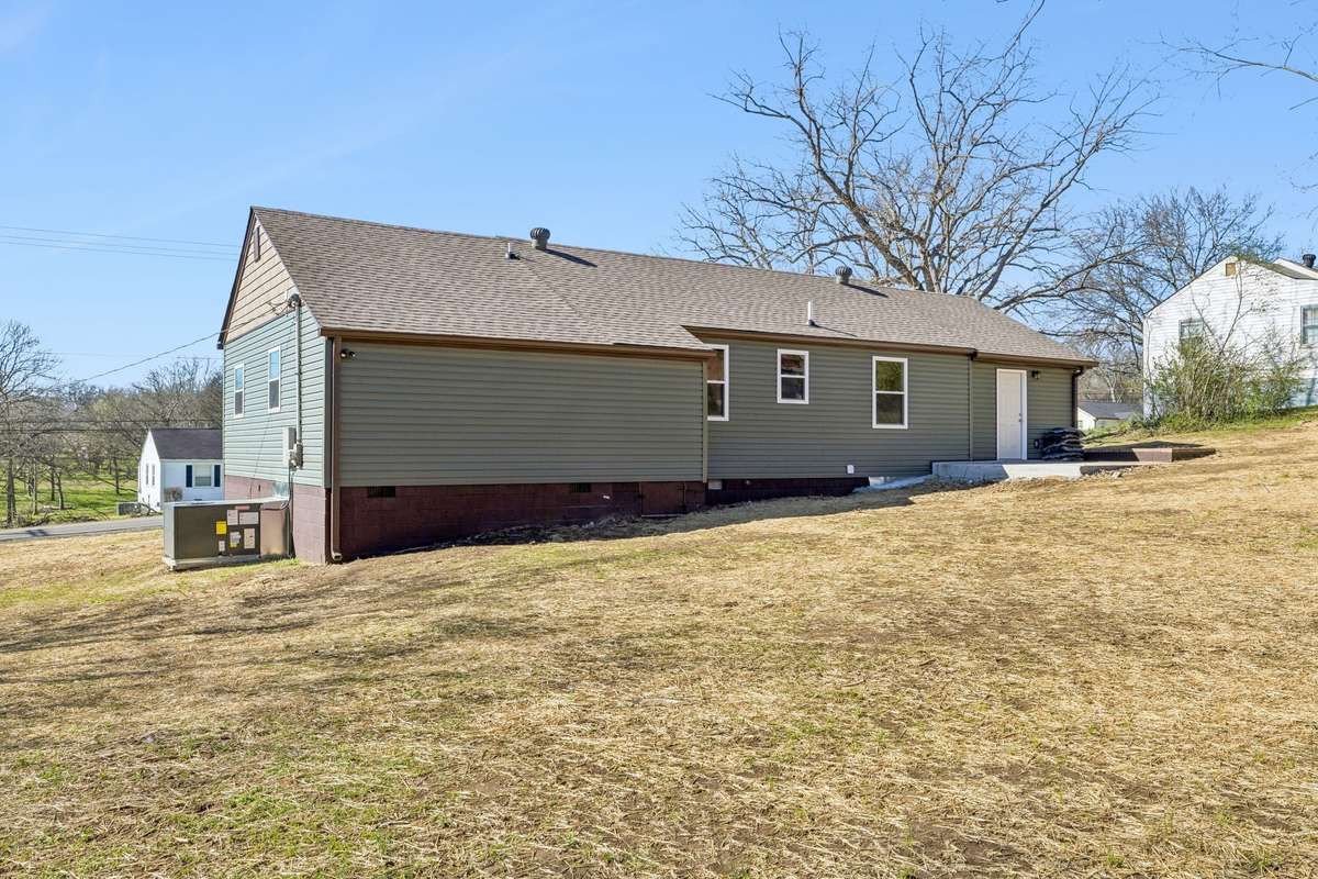 Brand New Roof, HVAC, Siding, Gutters & MORE!