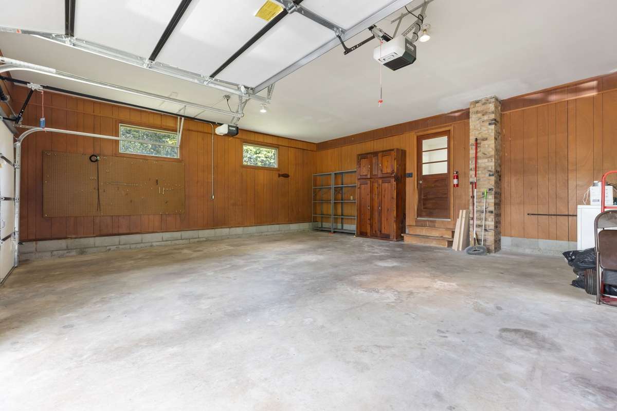 OVERSIZED garage.  (laundry room area)
