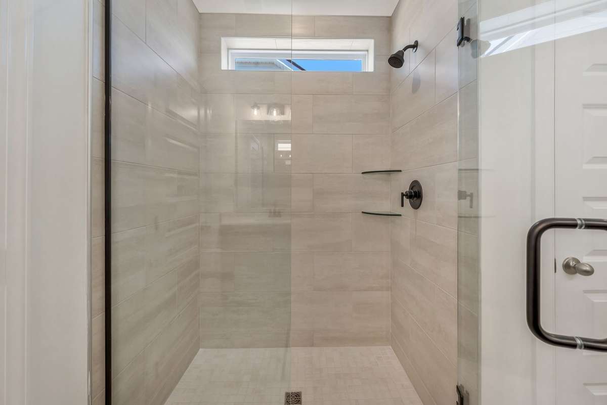 (Photos of similar home)
