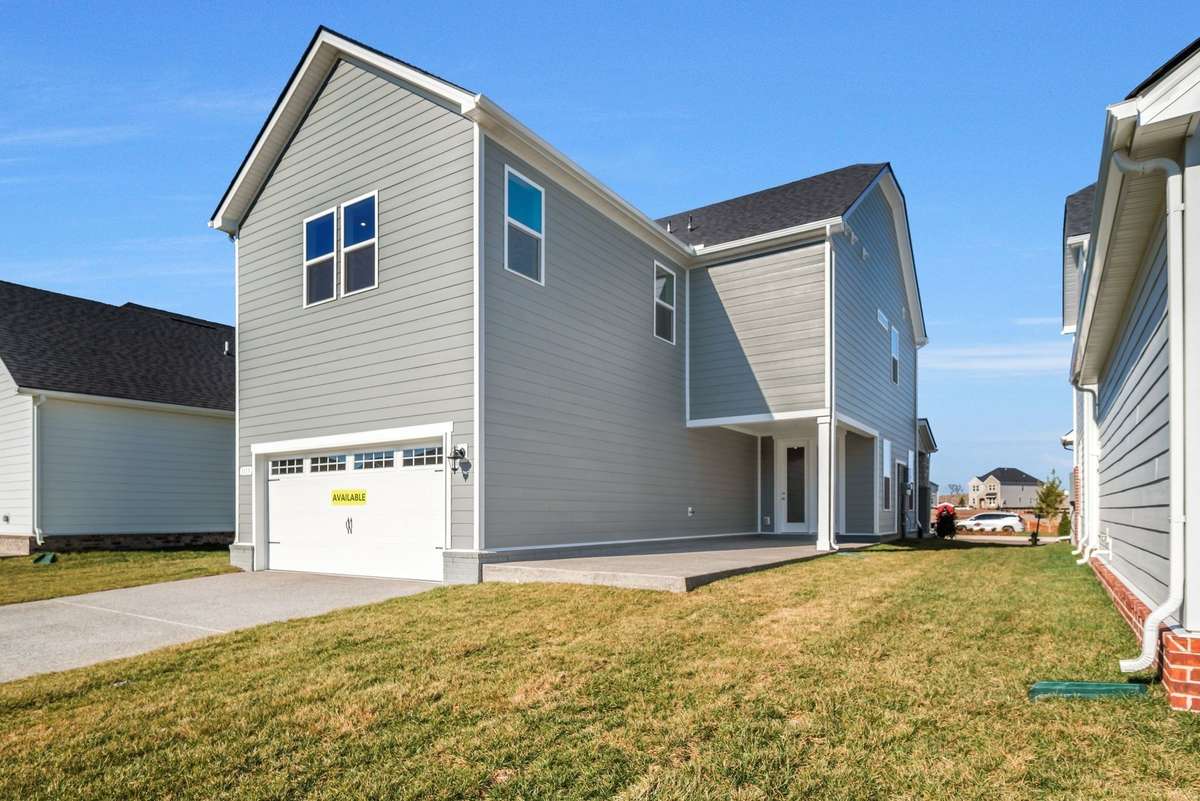 (Photos of similar home)