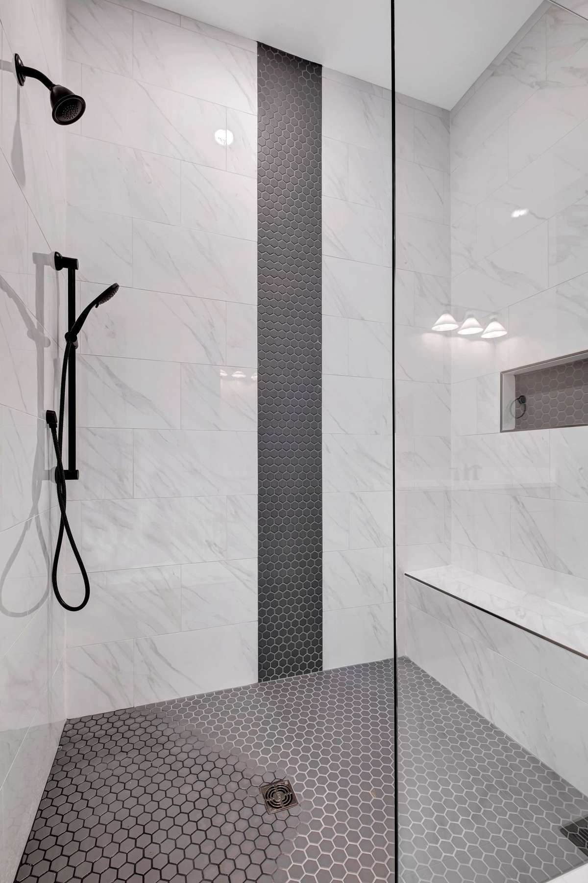Example of the builder's work on other homes in Saddle Ridge and of the design features and finishes available.