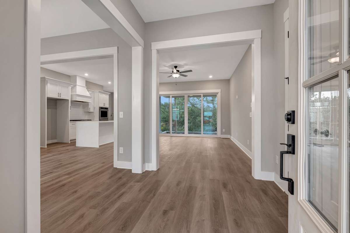 Example of the builder's work on other homes in Saddle Ridge and of the design features and finishes available.