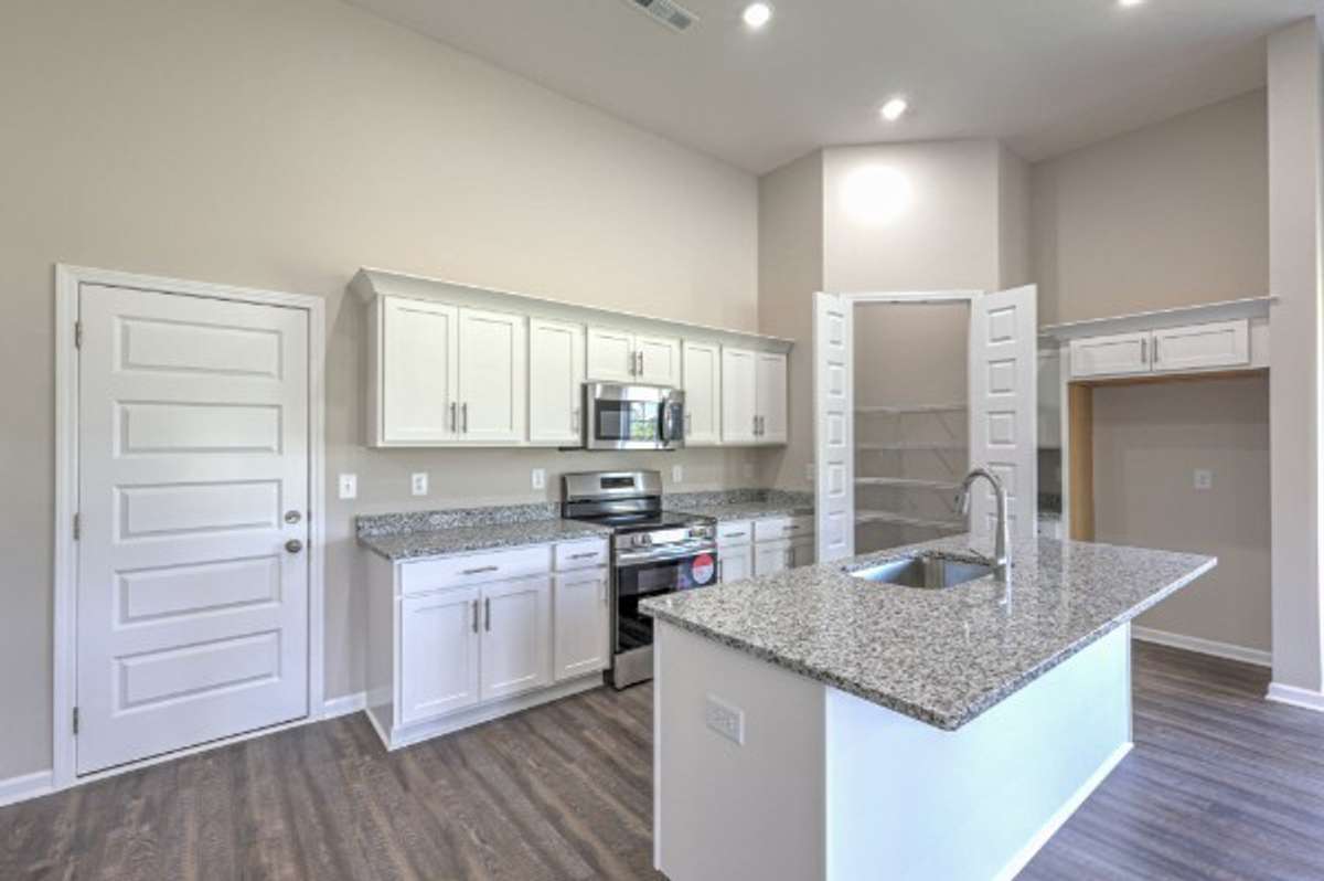 Pictures from Previous Listing