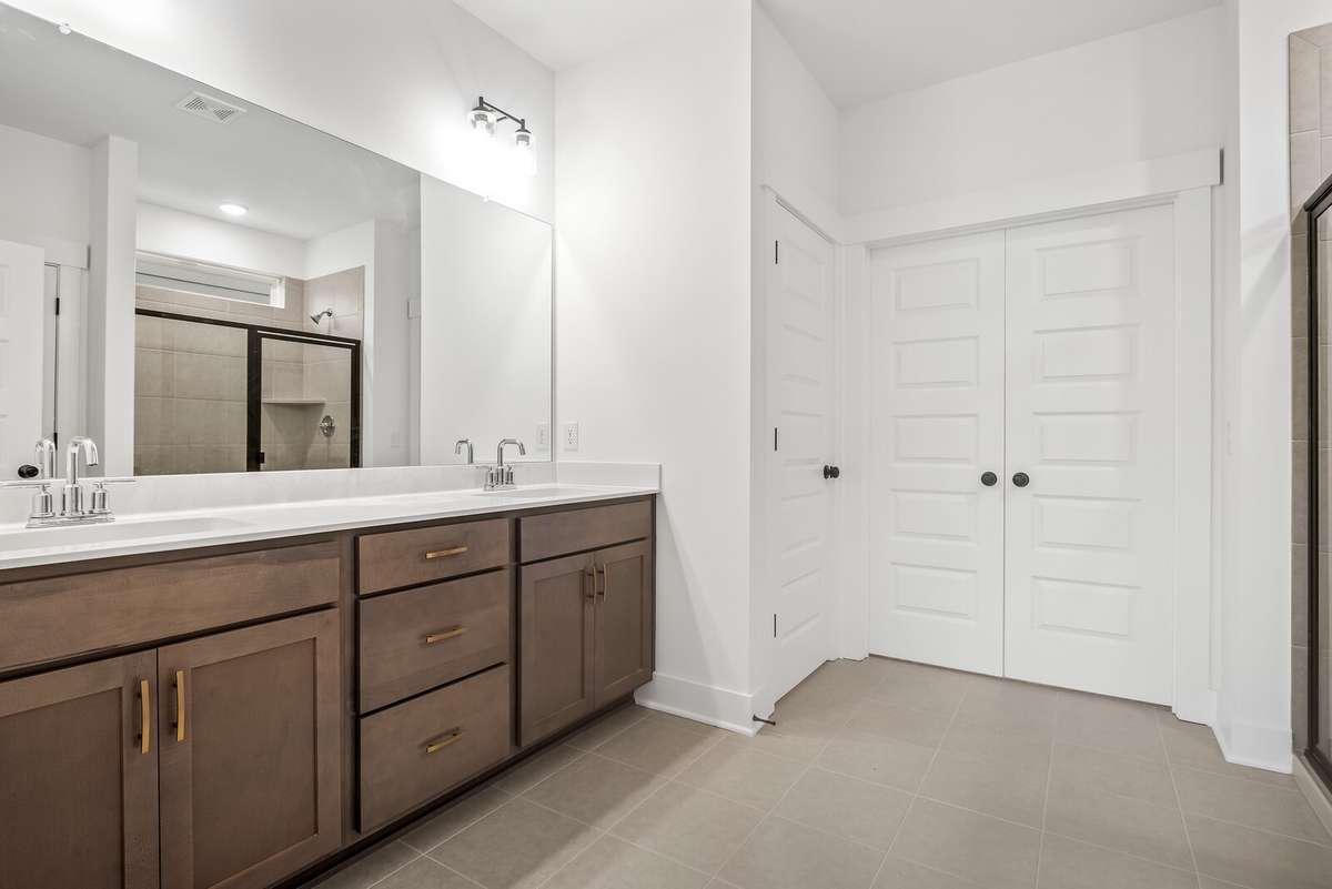 Picture of Ridgeport model home.  Colors and selections may vary