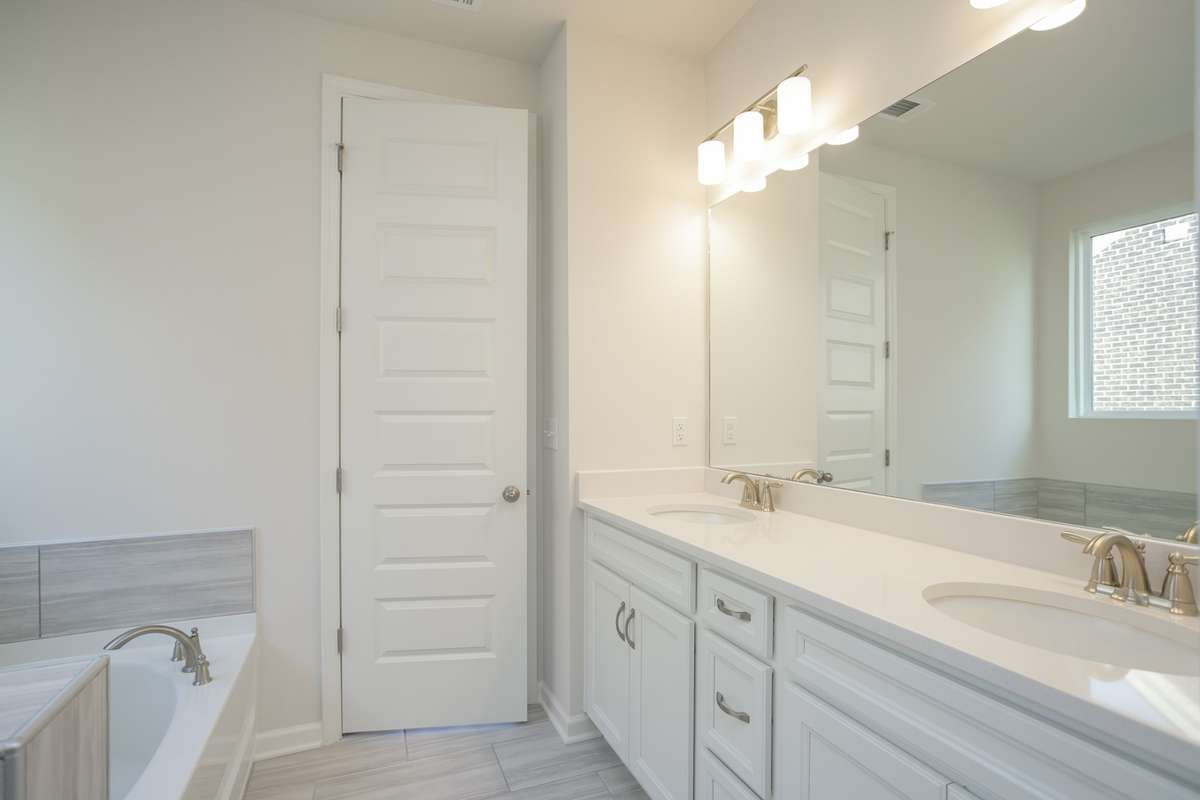 Double vanity in primary bath