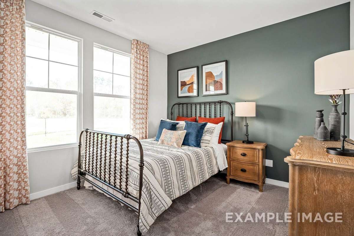 Picture of Model home and not of actual home being built.  Colors and selections may vary.