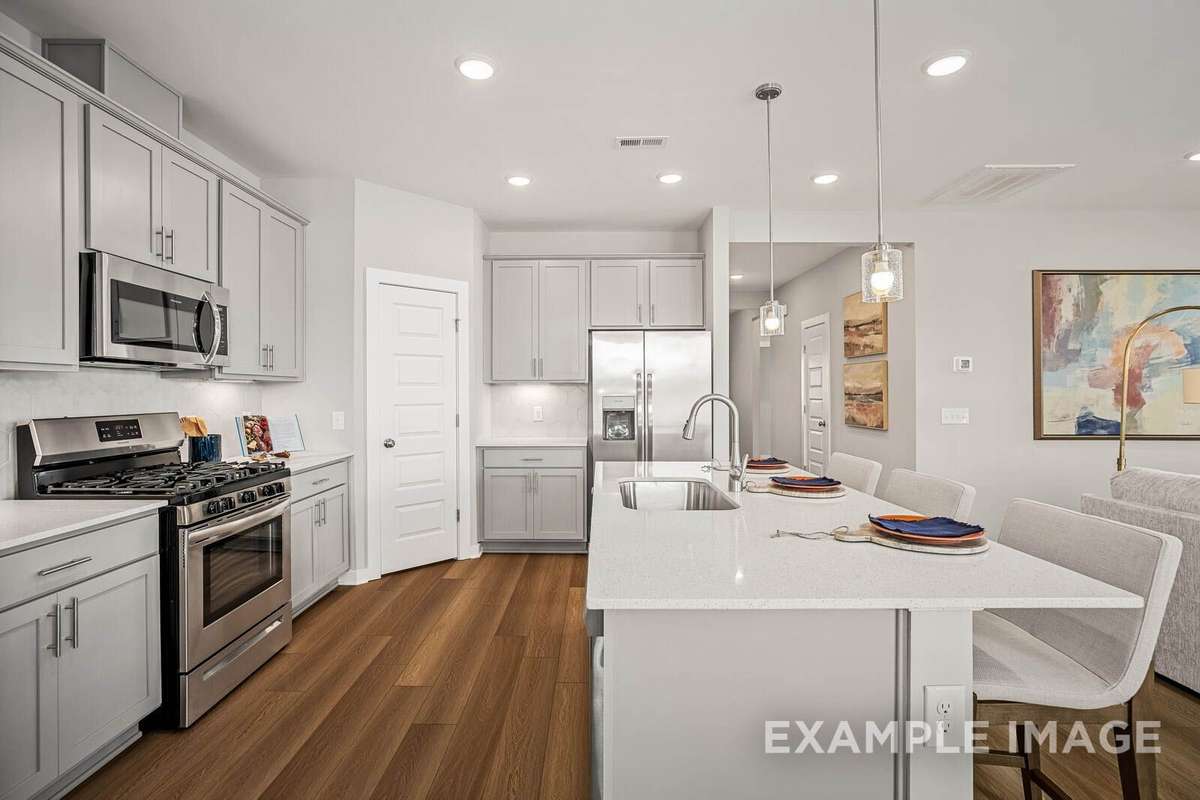 Picture of Model home and not of actual home being built.  Colors and selections may vary.