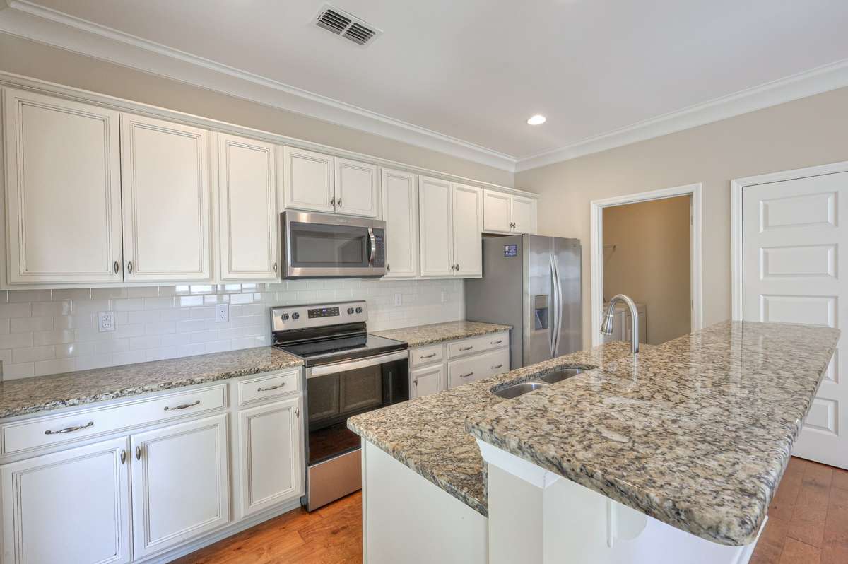 Upraded cabinets