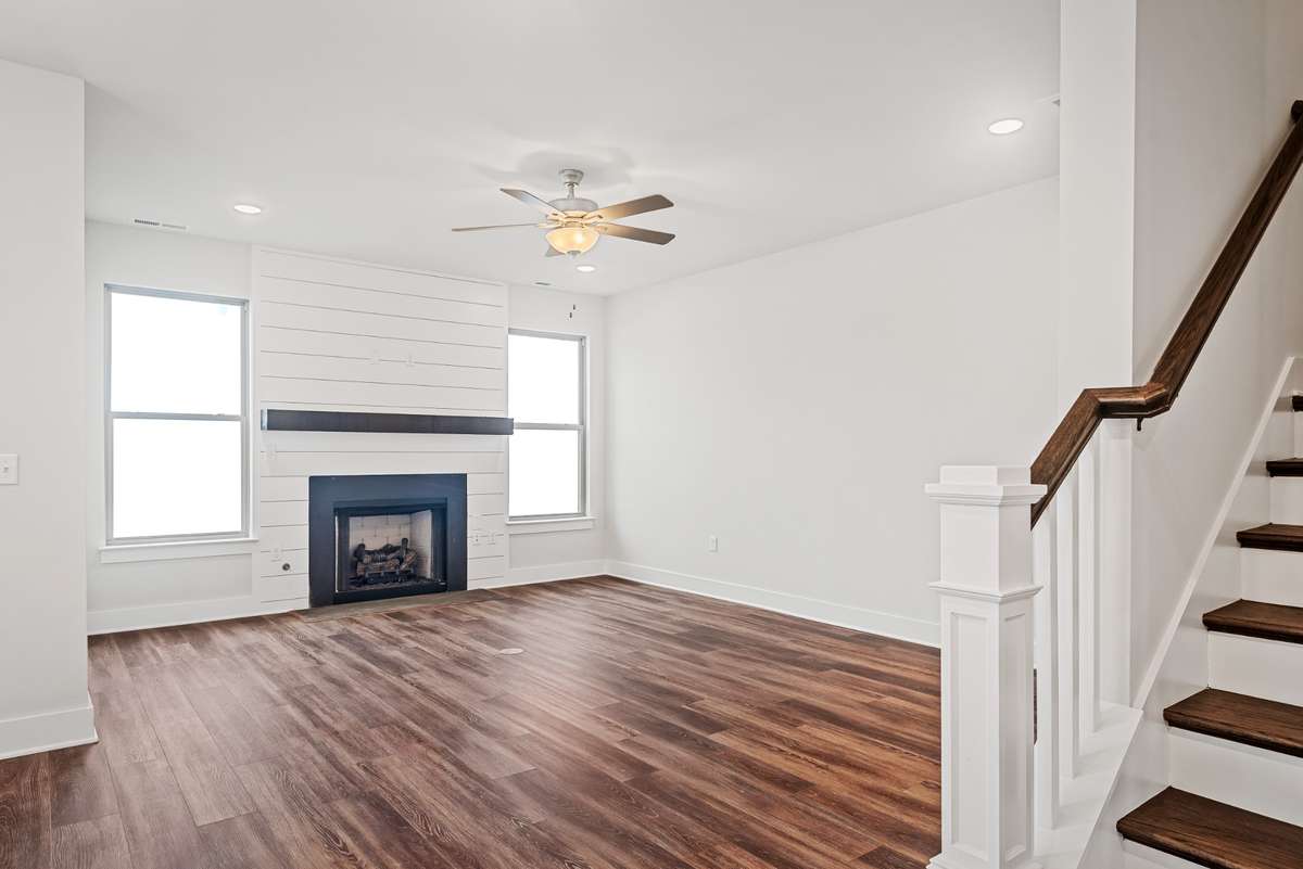 Picture of model home and not of actual home being built.  No fireplace