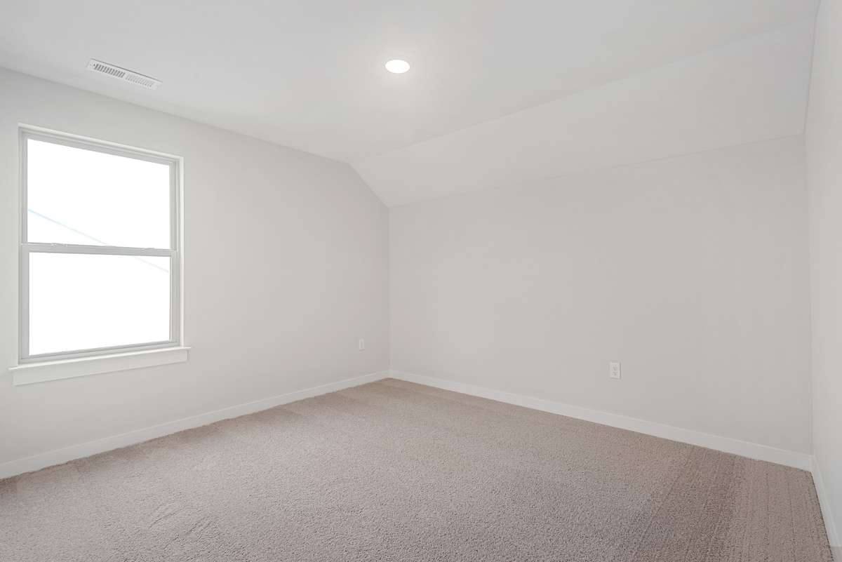 Picture of model home and not of actual home being built.