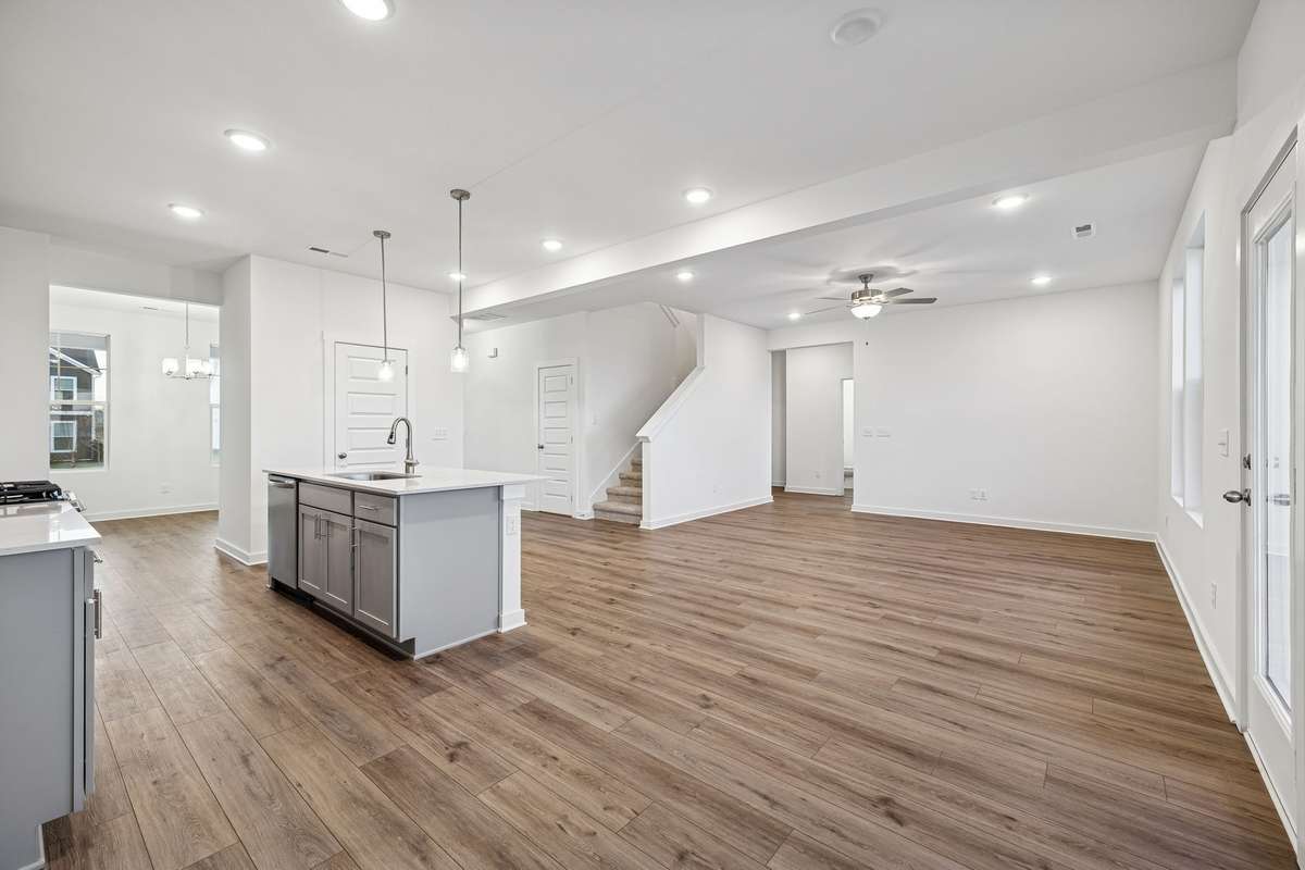 Picture of model home and not of actual home being built.  Cabinet