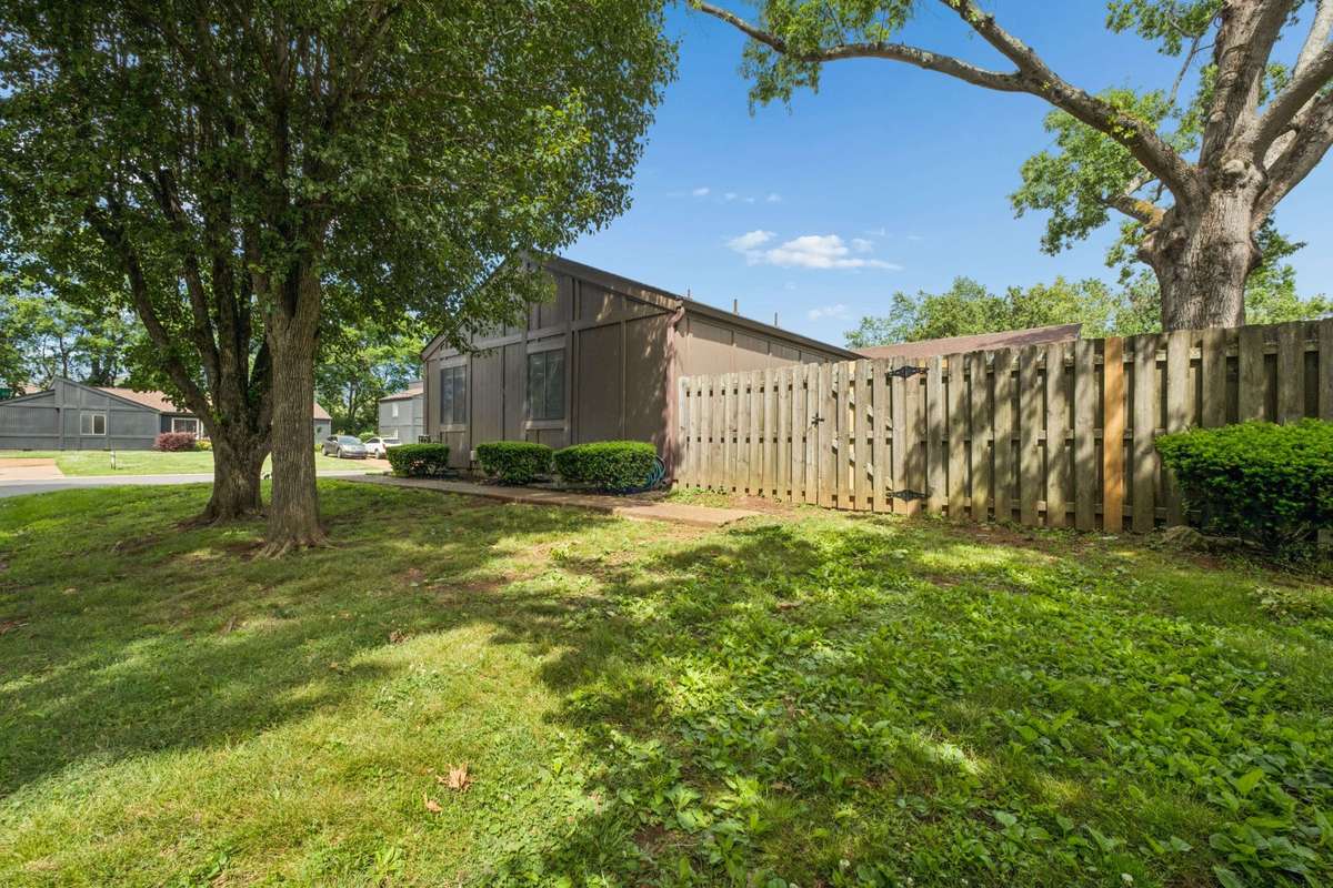 Side yard