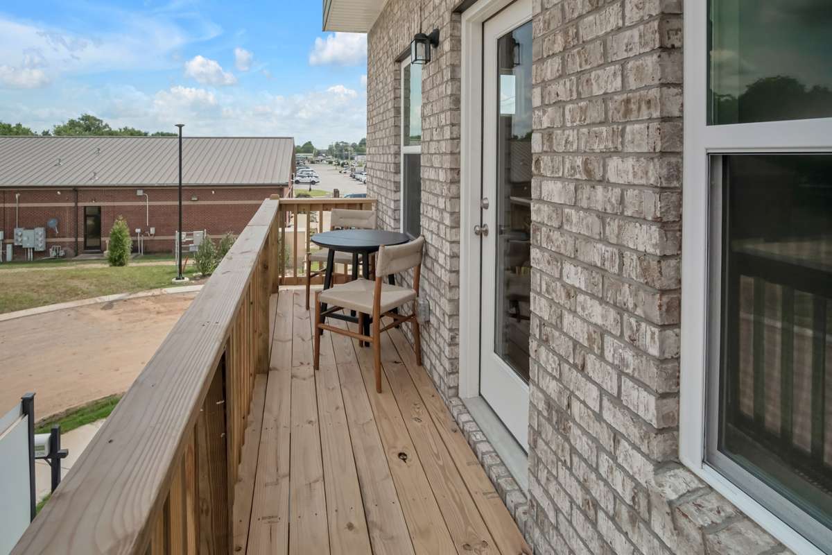 ALL PICS ARE OF THE SAME FLOOR PLAN, BUT NOT THE ACTUAL UNIT.