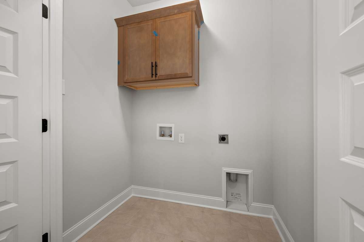 Pics are of previously completed home of same floorplan. Features and finishes may vary.