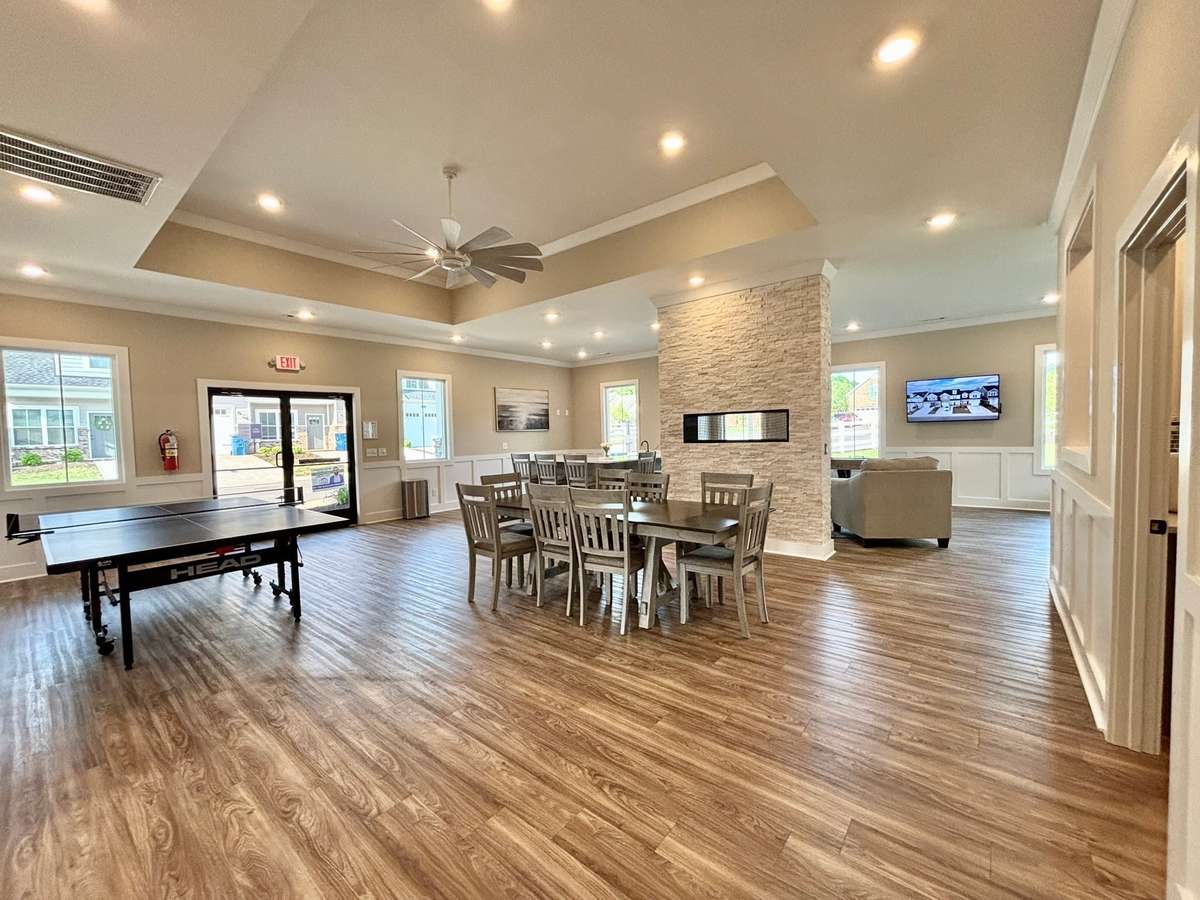 Huge Community Clubhouse perfect for events and parties