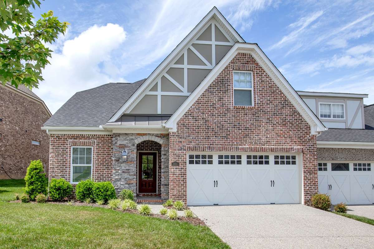 Welcome home to 886 Cherry Grove Dr