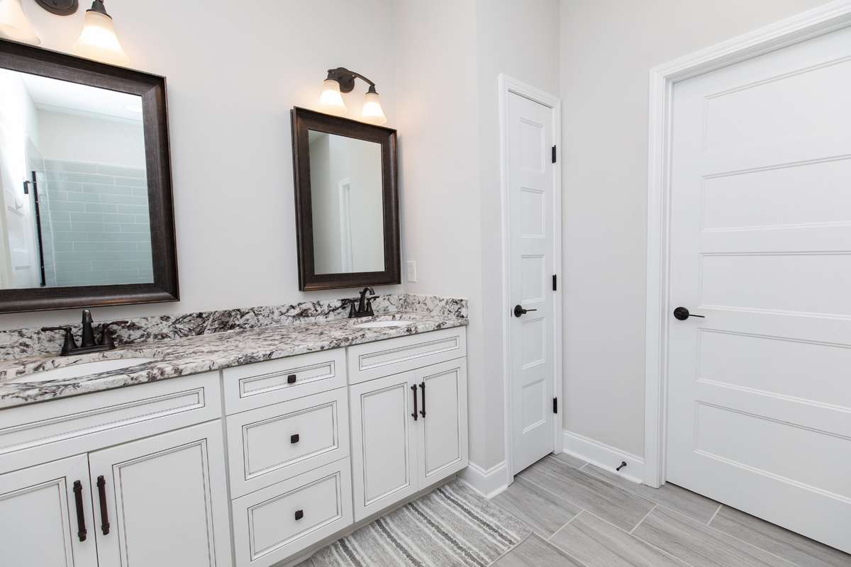 Double vanities and linen closet