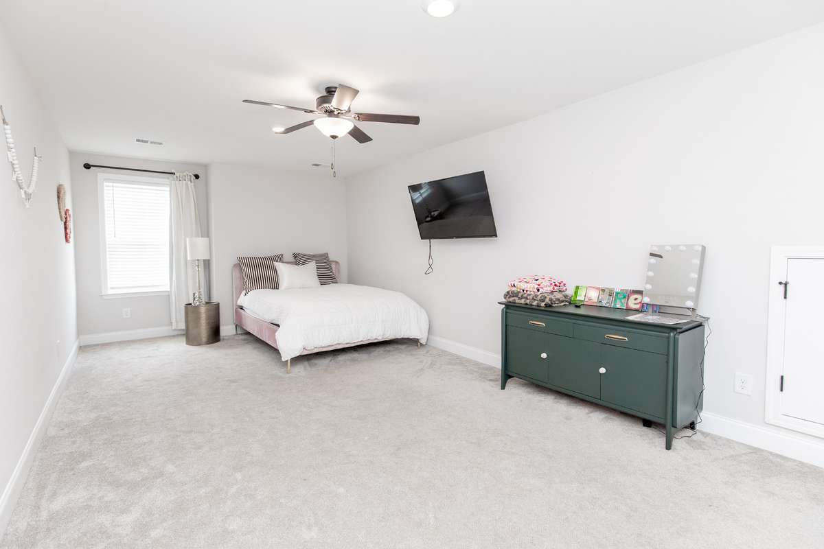 Third bedroom upstairs off bonus room.