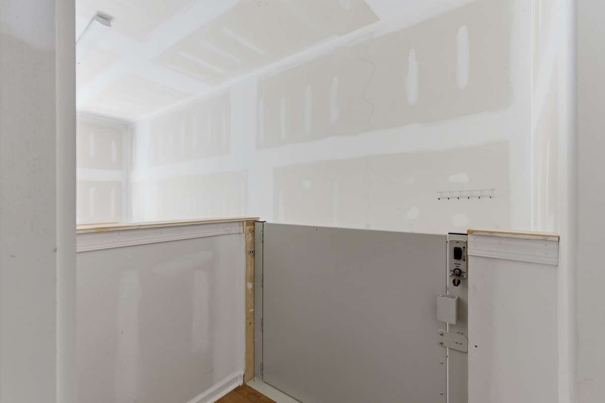Installed an elevator in the garage to facilitate easy moving and loading.