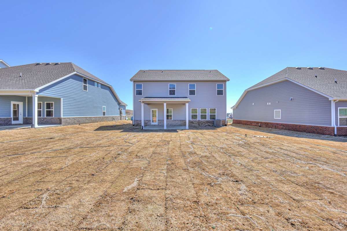 Photos shown are of the Winston floorplan model home; the actual home may include different options and upgrades.