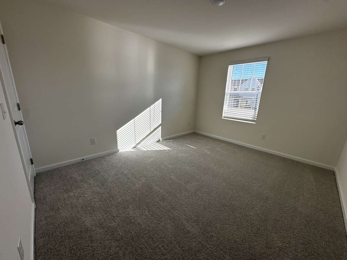 3rd guest bedroom