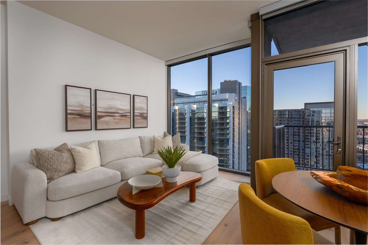 Same floorplan, floor 23