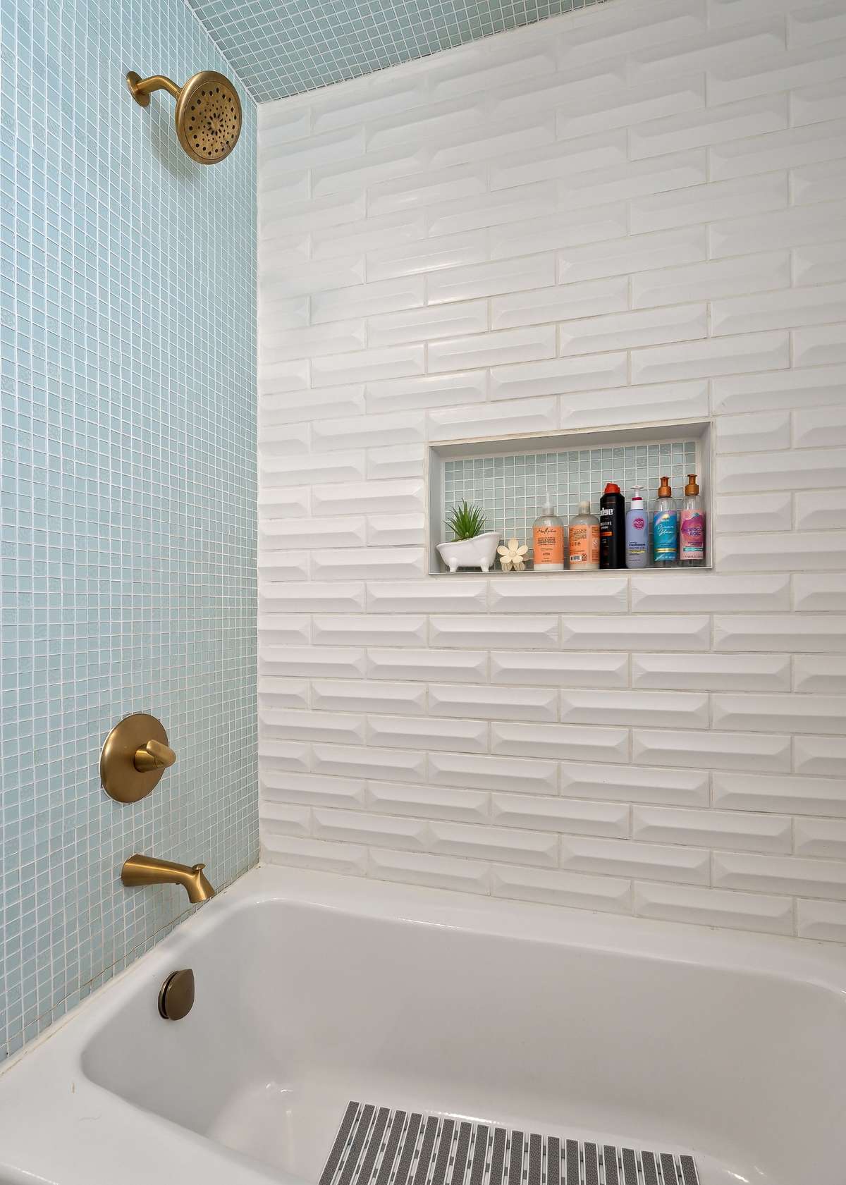 Custom Tiled Tub/Shower Combo