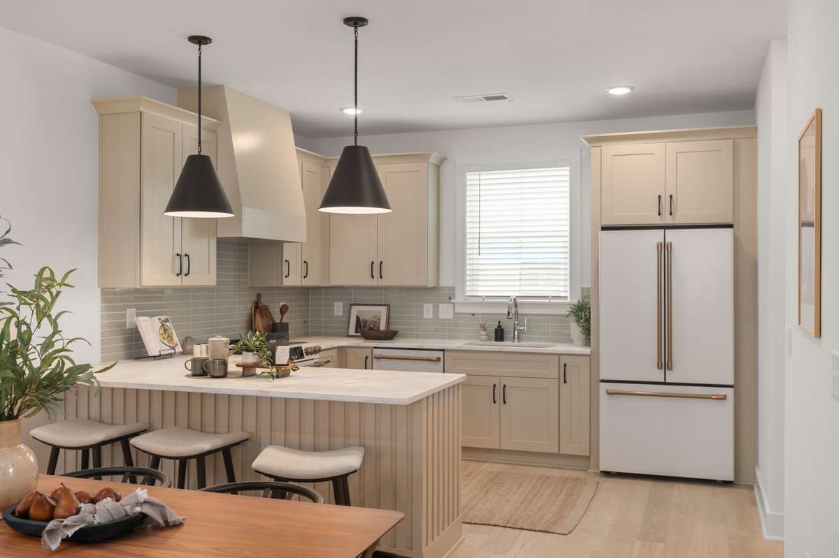 ***Please note images of model home include finishes that are not included in the list price.