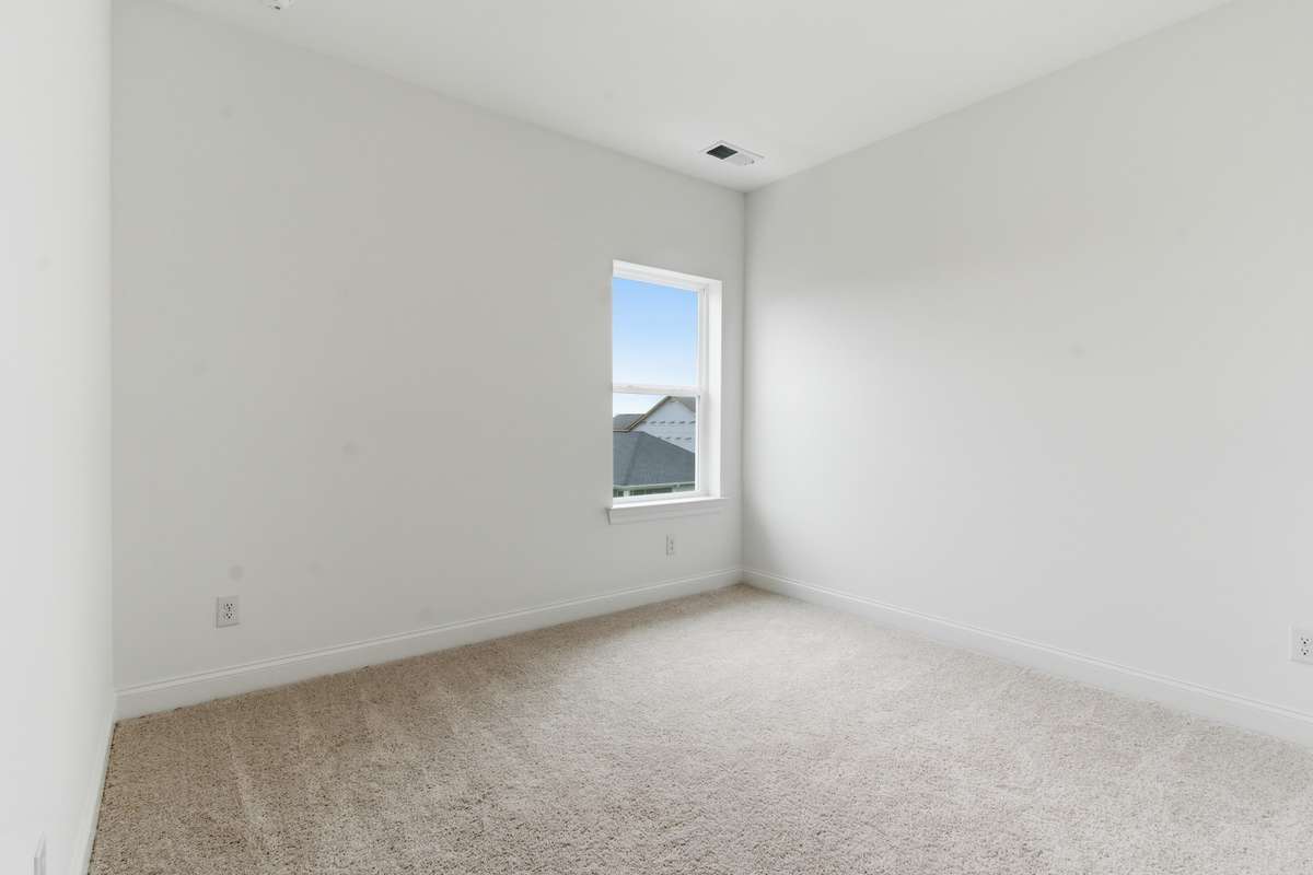 Photo of a previously built plan so finishes will vary. Visit the model for specifics.