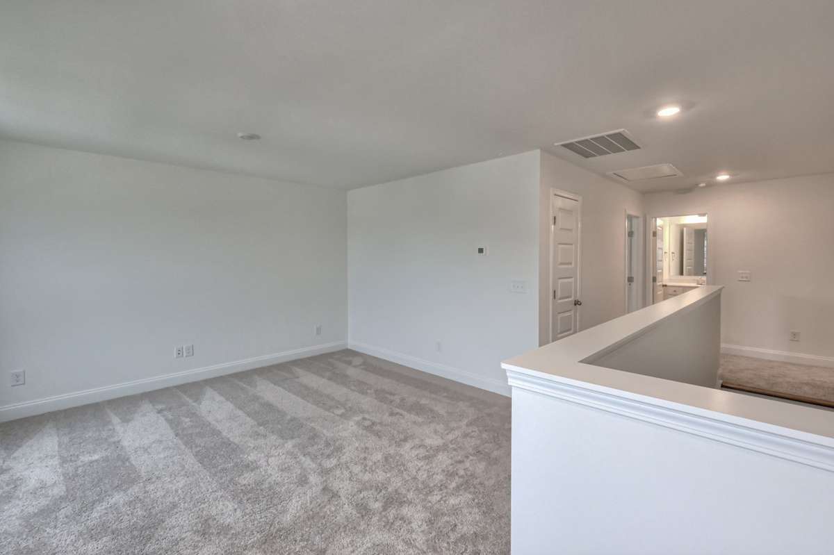 This photo is a sample of the Sutherland floorplan.  Options and exterior will vary depending on customer selections and preferences.