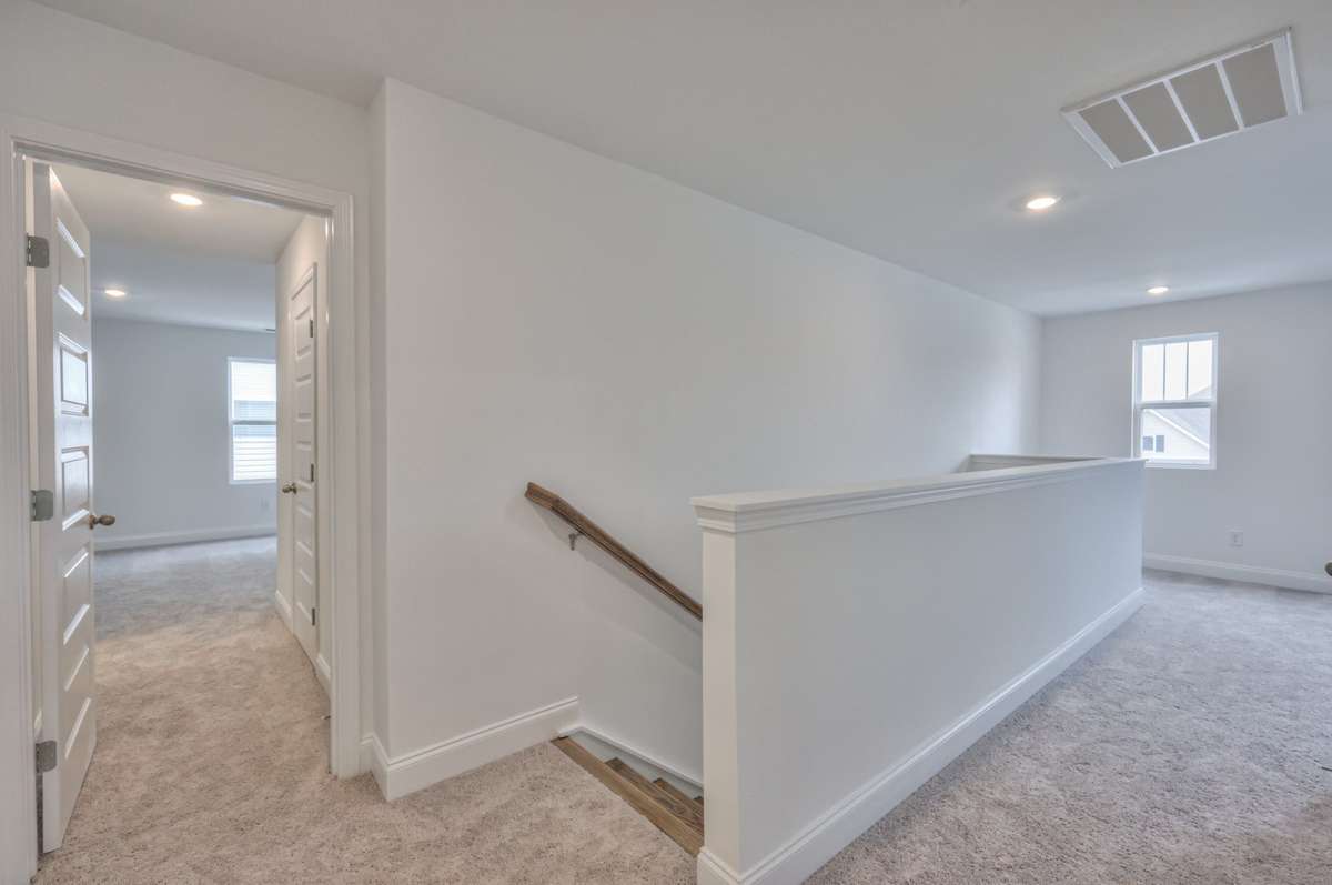 This photo is a sample of the Sutherland floorplan.  Options and exterior will vary depending on customer selections and preferences.