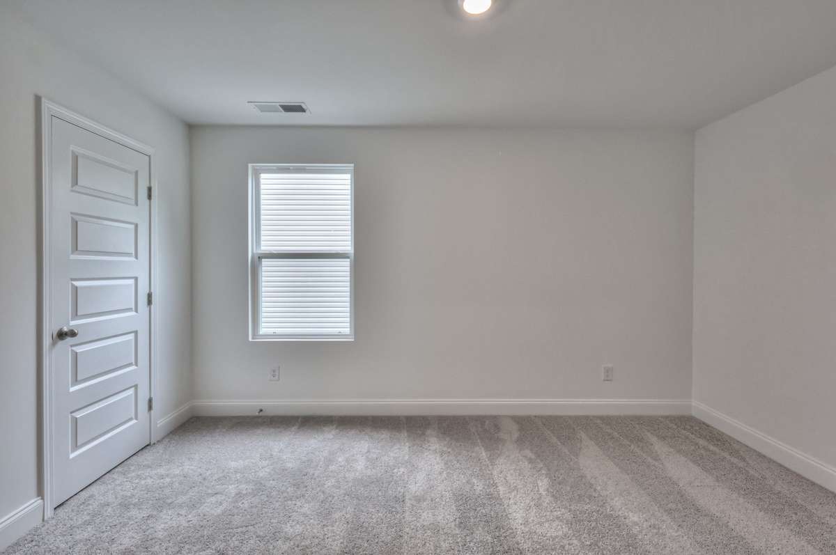 This photo is a sample of the Sutherland floorplan.  Options and exterior will vary depending on customer selections and preferences.
