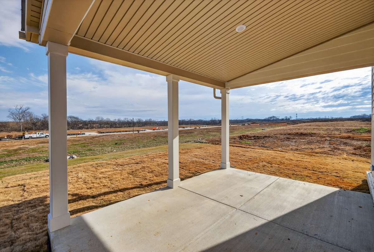 **Photos are of a model home and will not match all selections in subject property**