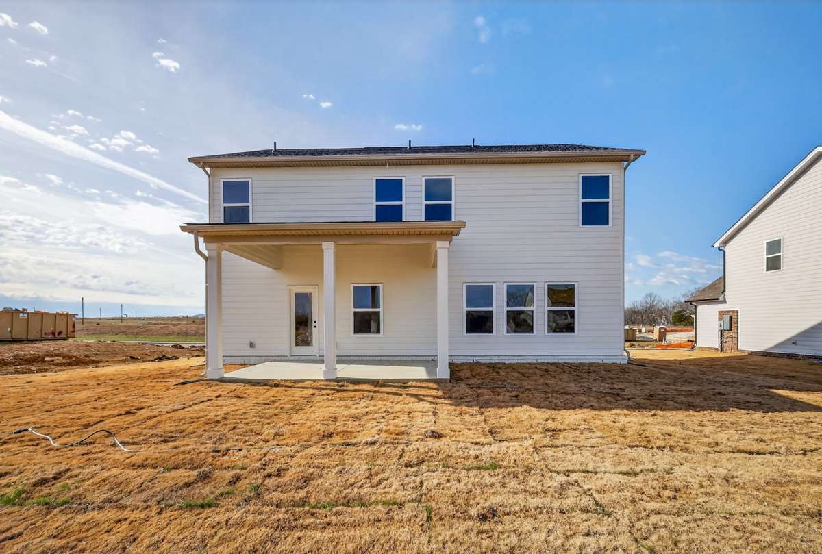 **Photos are of a model home and will not match all selections in subject property**
