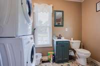 Main House 2nd Bathroom & Laundry Room 