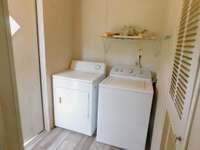 Washer and Dryer in the Laundry area to remain, the rear entry is good Cleanup after Gardening