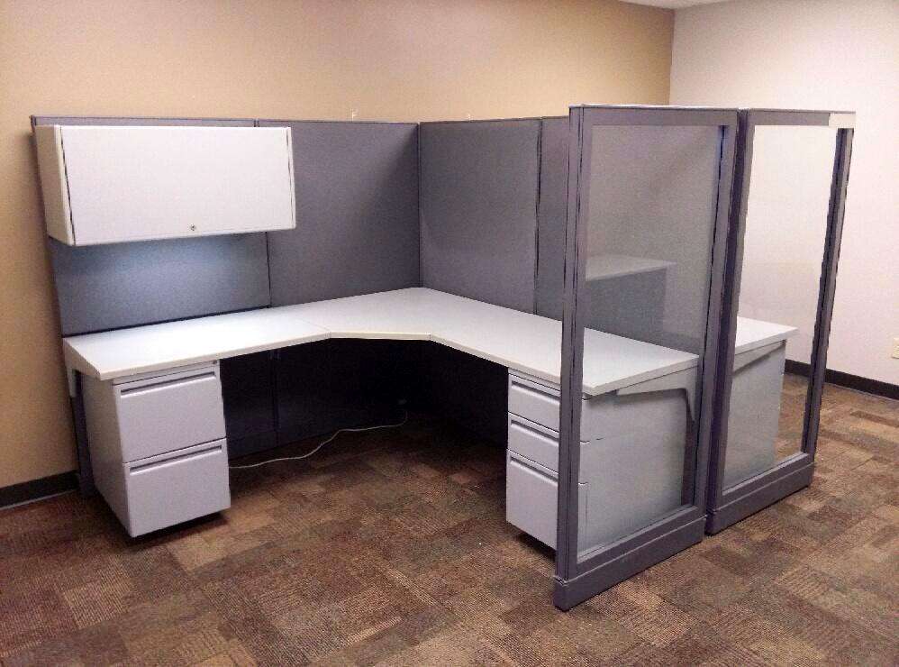 BFW Custom Cubicles with Glass Wings