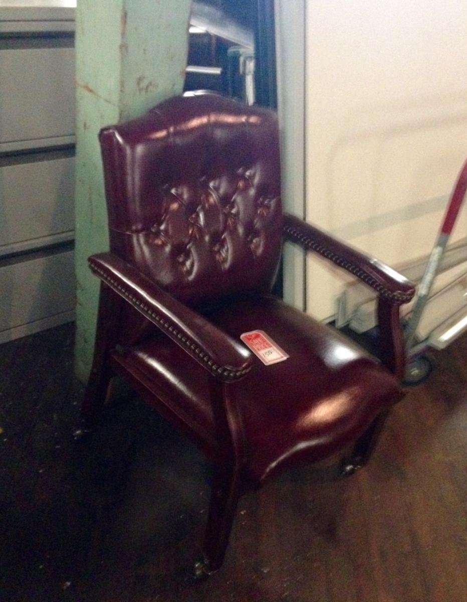 USED Traditional Guest Chair