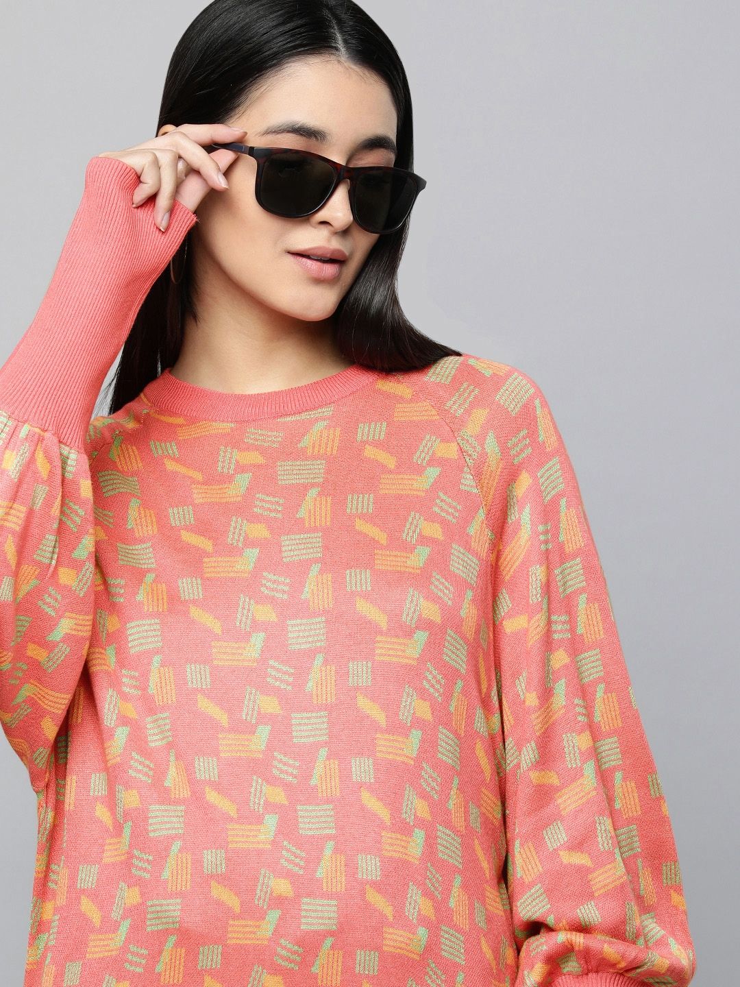 Myntra - Levis Round Neck Bishop Sleeves Geometric Printed Pullover