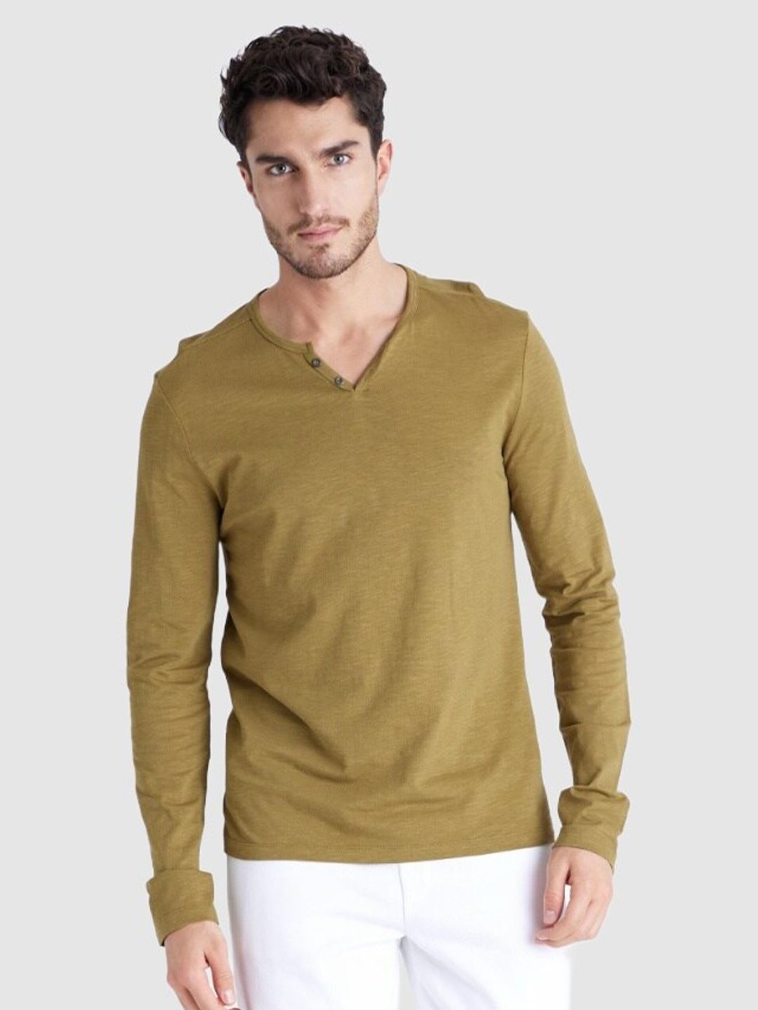 Myntra - Celio Men Henley Neck Cotton T-shirt