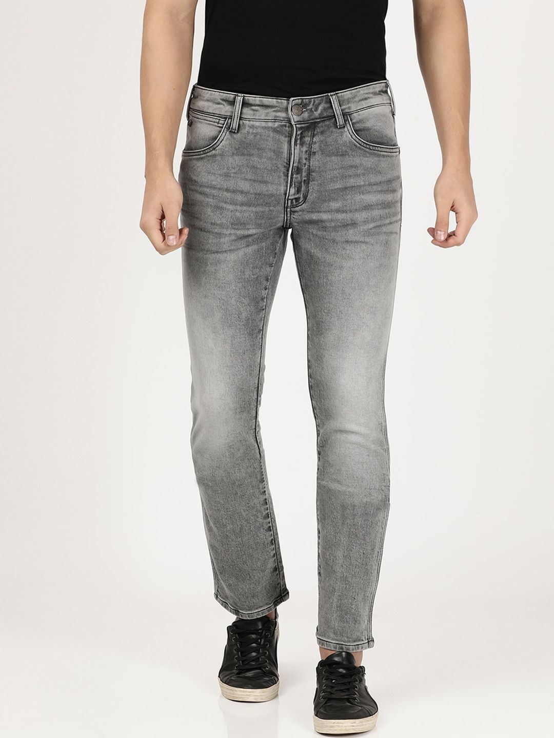 Myntra - Wrangler Men Millard Heavy Fade Stretchable Jeans